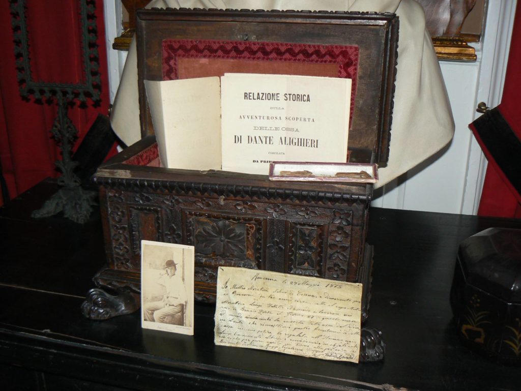 Longfellow House Dante relics
